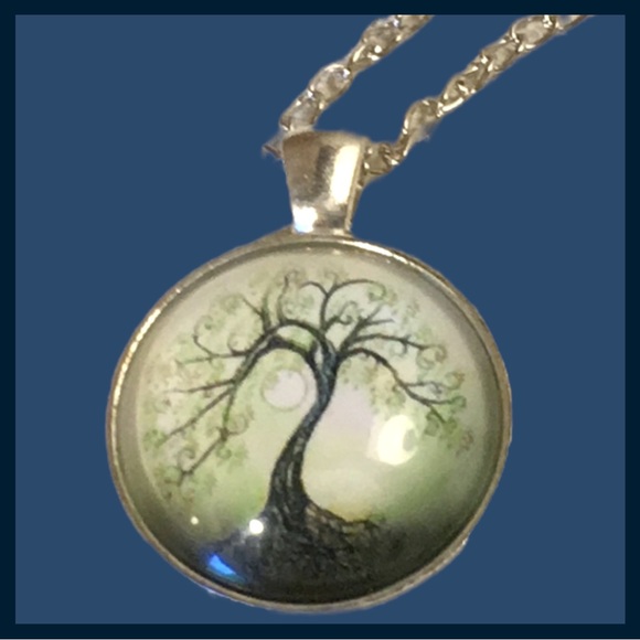 Tree of Life with Moon Necklace - Picture 2 of 10